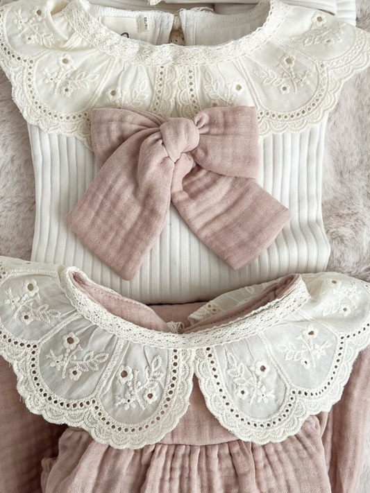 Duża kokardka różowa