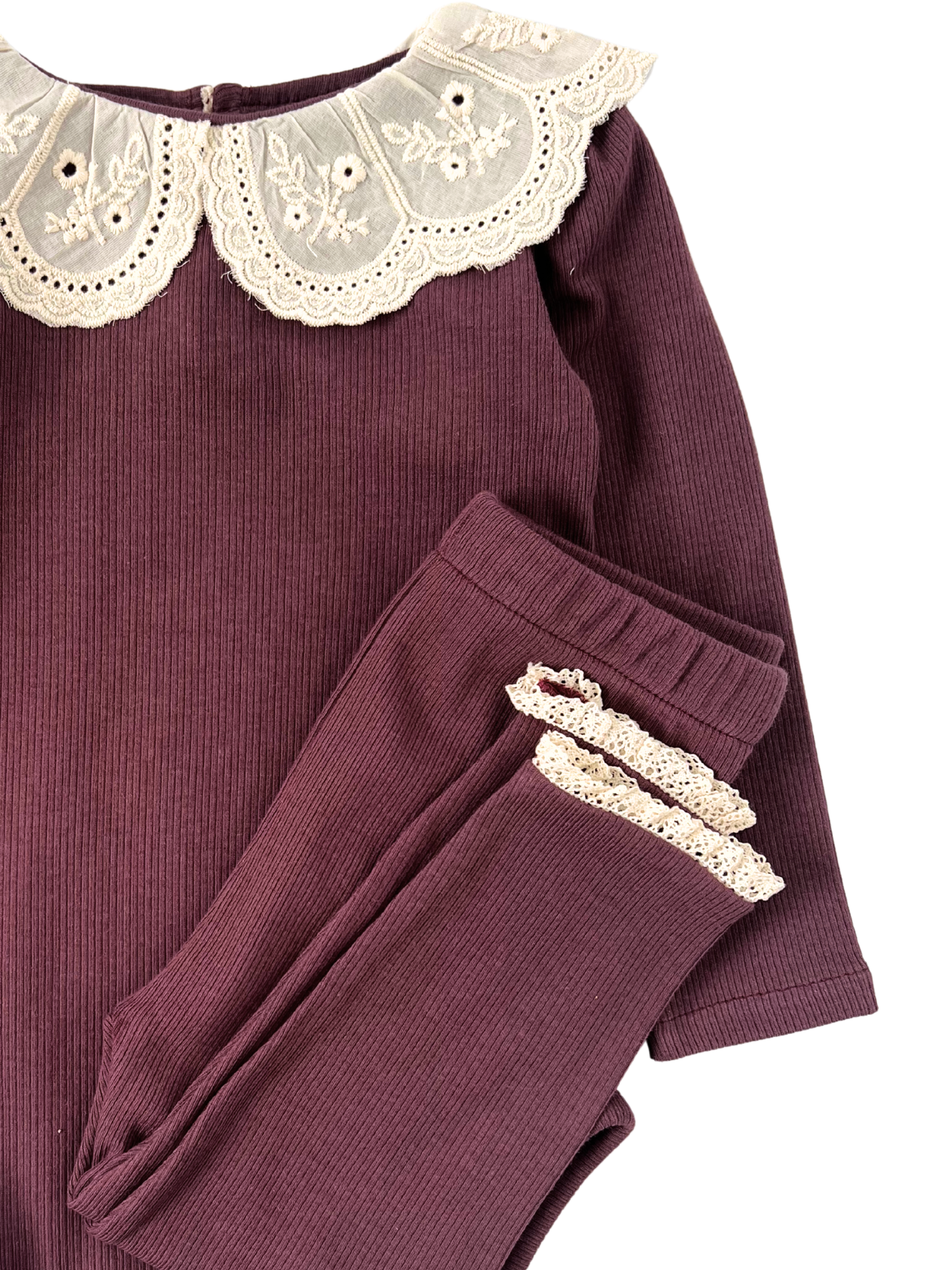 Prążkowane body/bluzka z koronkowym kołnierzykiem -bordowe