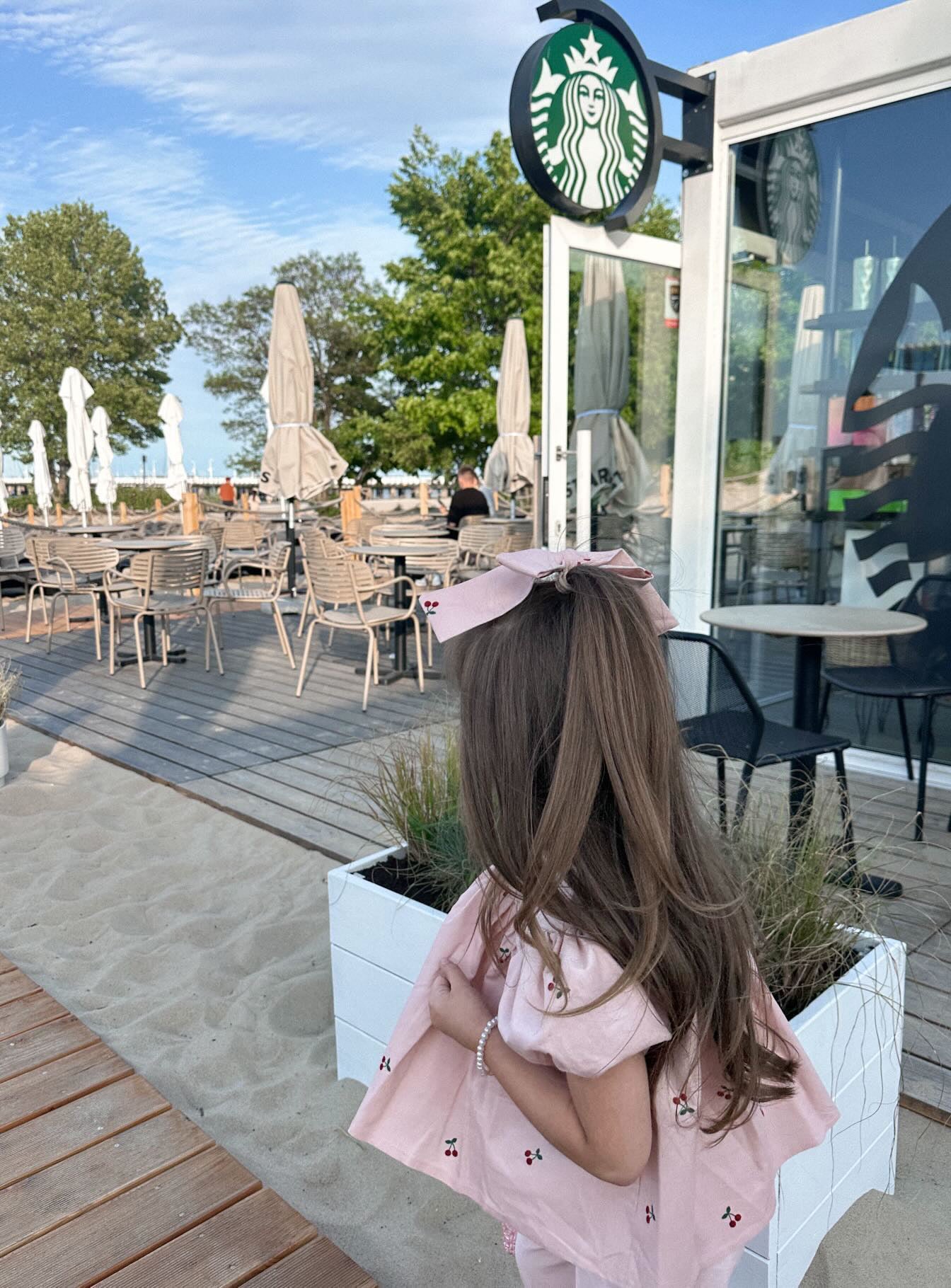 APRIL Bluzka w wisienki