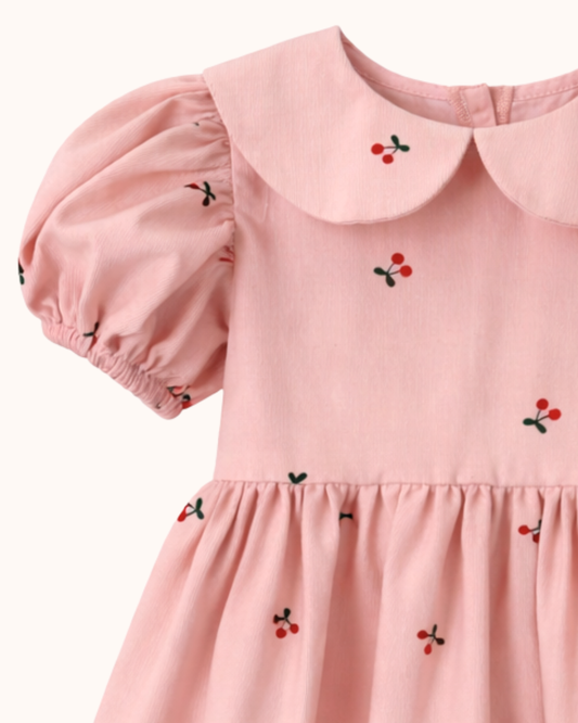 APRIL Sukienka w wisienki z kołnierzykiem bebe