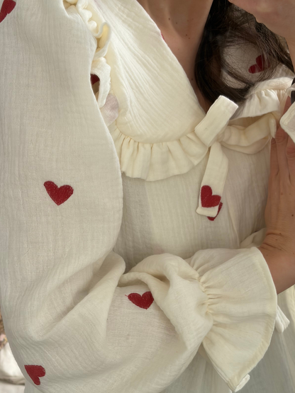 LOVE MAMA koszula z kołnierzykiem i baskinką