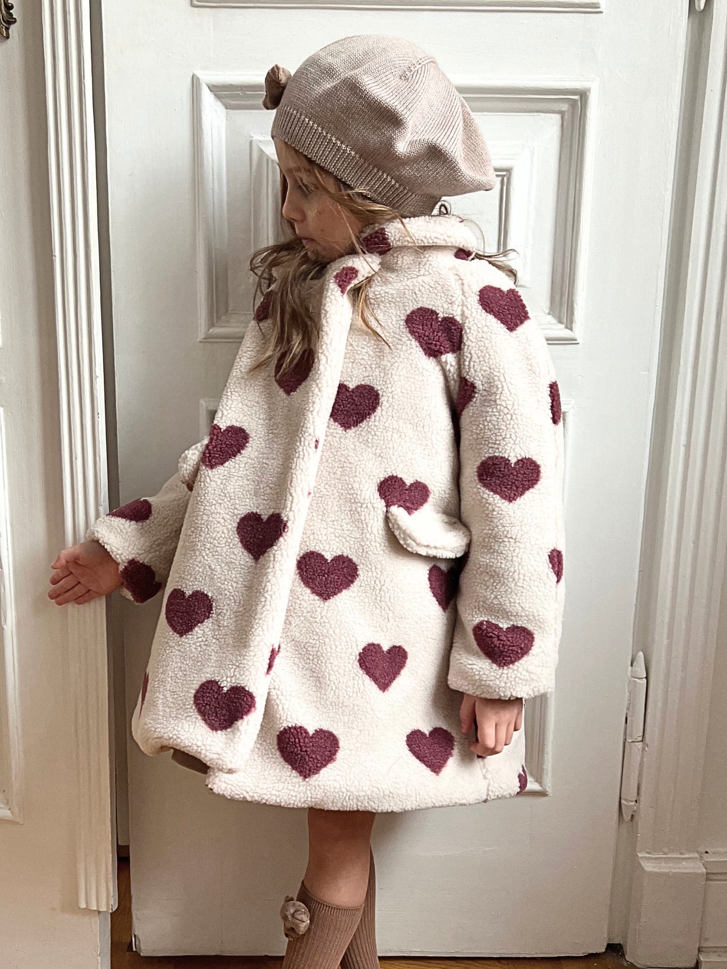 Zimowy płaszczyk w serca