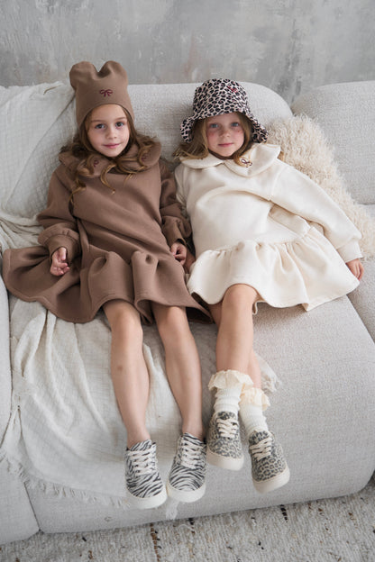 Sukienka z kokardkami - trzy kolory