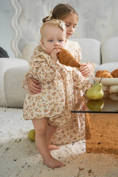 Rampers w kwiatuszki - 2 kolory