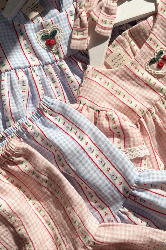 Bluzka vichy chèri blue z koronką