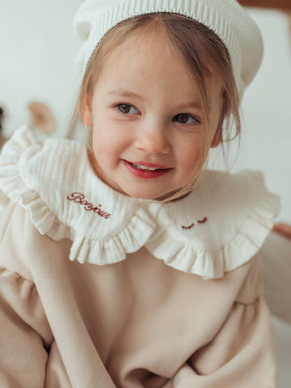 Dres z kołnierzykiem Bonjour