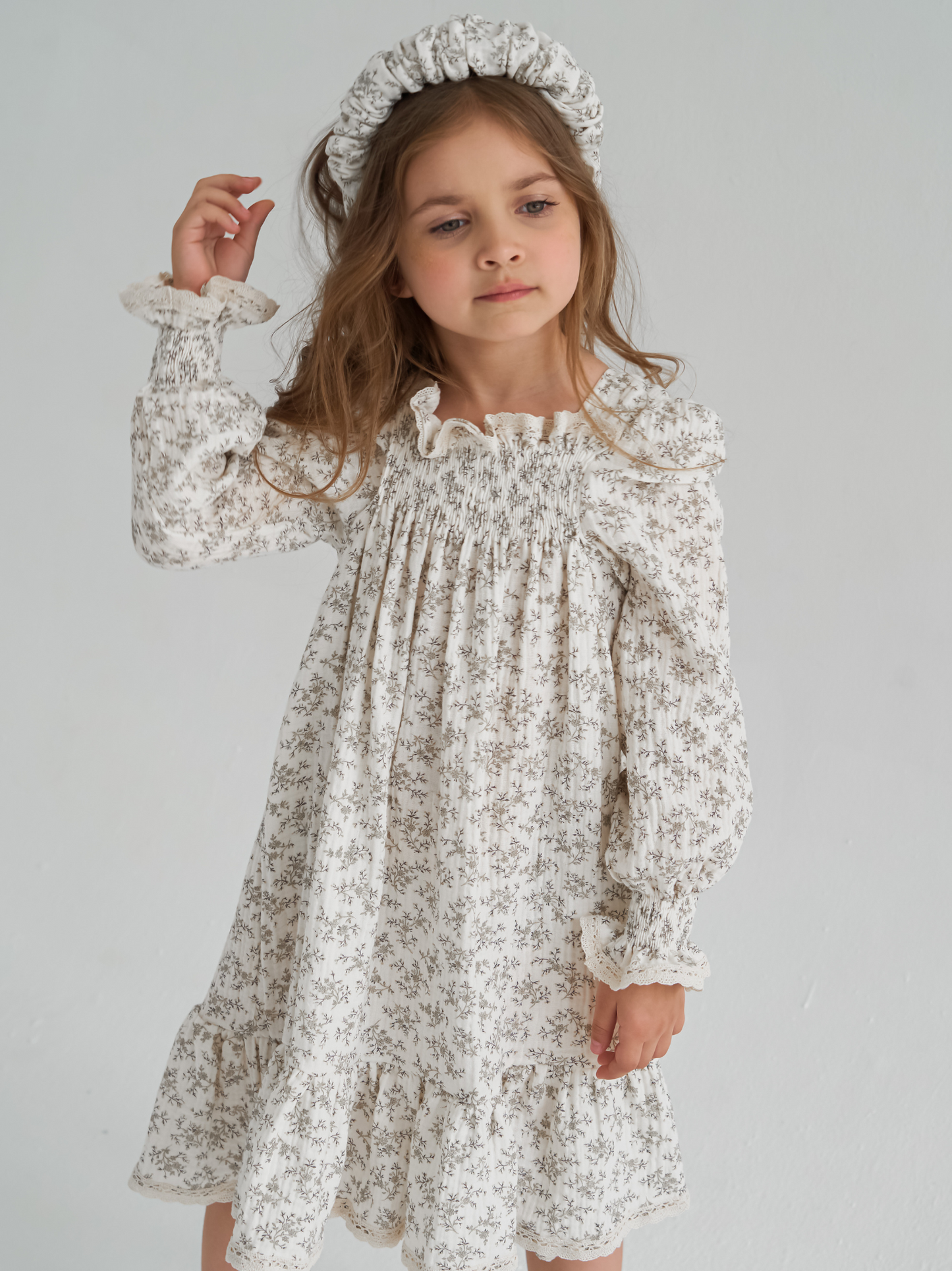 Sukienka z marszczeniem vintage meadow